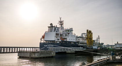 UAB Achema Gas Trade and Avenir LNG team up for LNG supply to the Klaipeda LNG reloading station